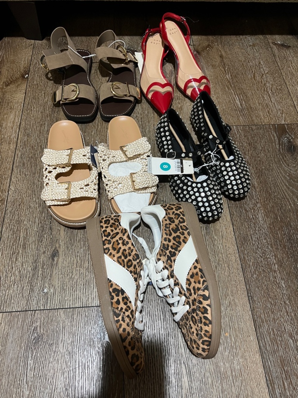 🔥 All new women size 8 shoe bundle a new day & universal thread